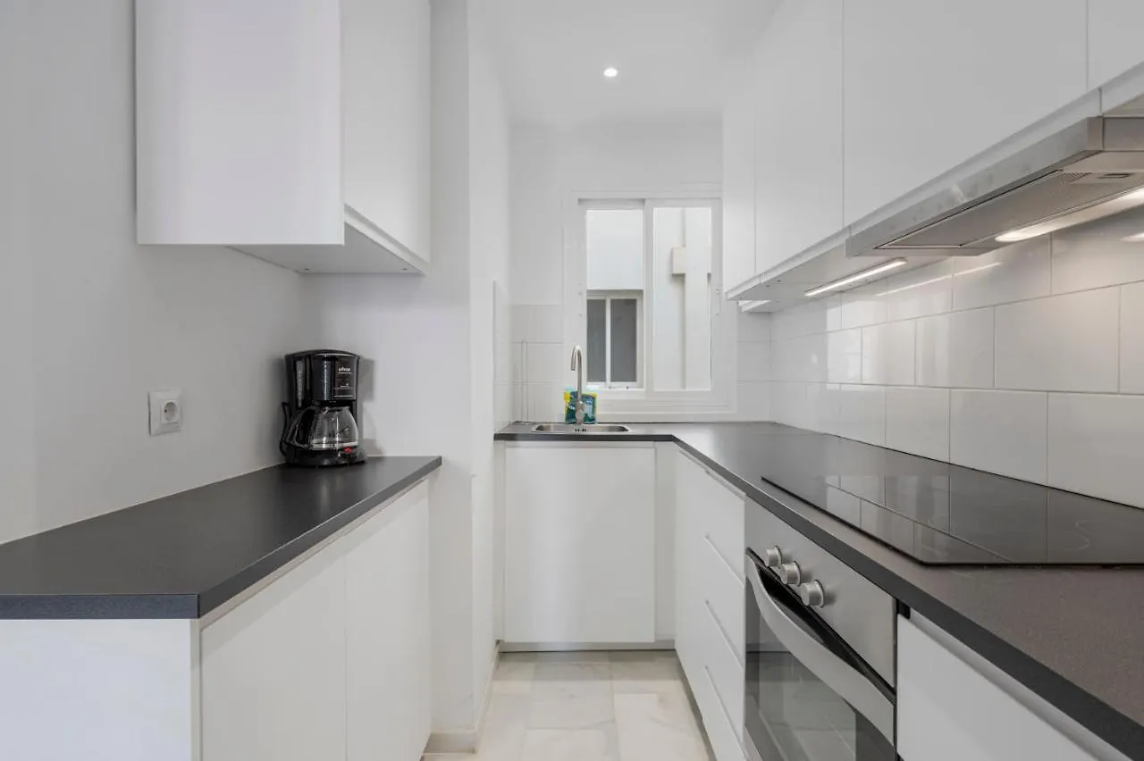 Best Location Apartment In Fuengirola Downtown By Costarentals - Ref 28